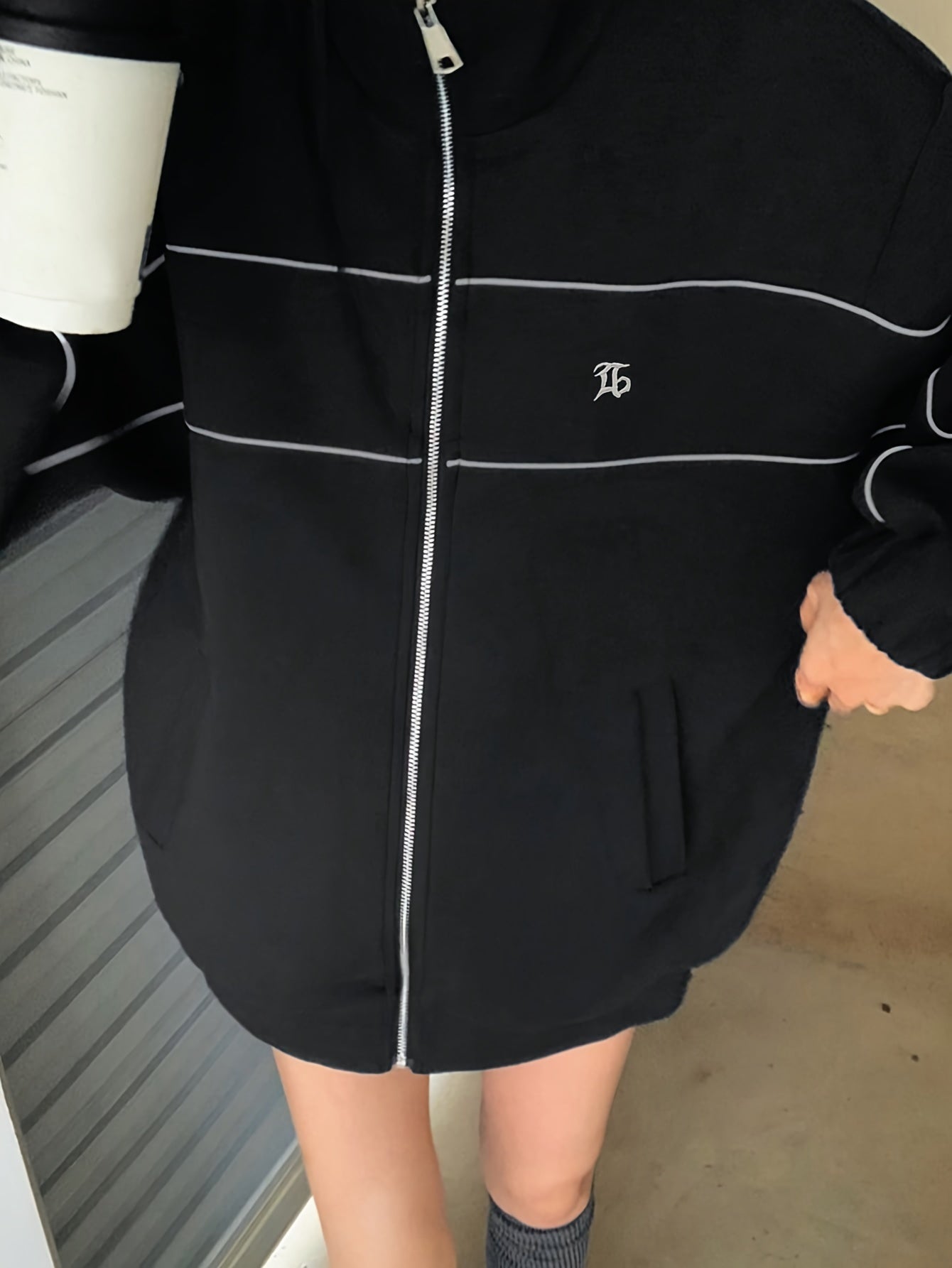 Solid Color Loose Casual Embroidered Stand Collar Jacket with Zipper for Women