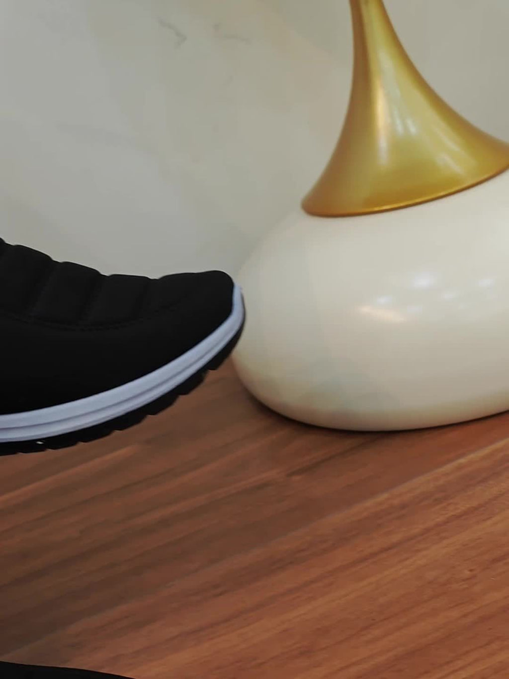 New Winter Women'S Outdoor Waterproof, Slip-Resistant, Soft And Comfortable Insulated Cold-Proof Boots.