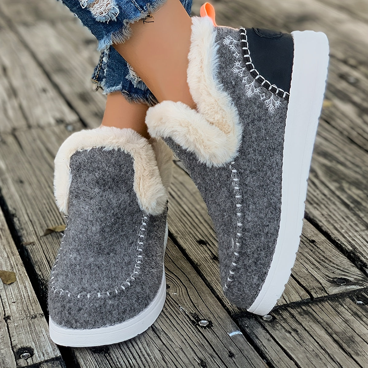 Cozy Women's Winter Snow Boots - Plush Lined, Slip-On Ankle Booties with Thick Sole for Warmth and Comfort