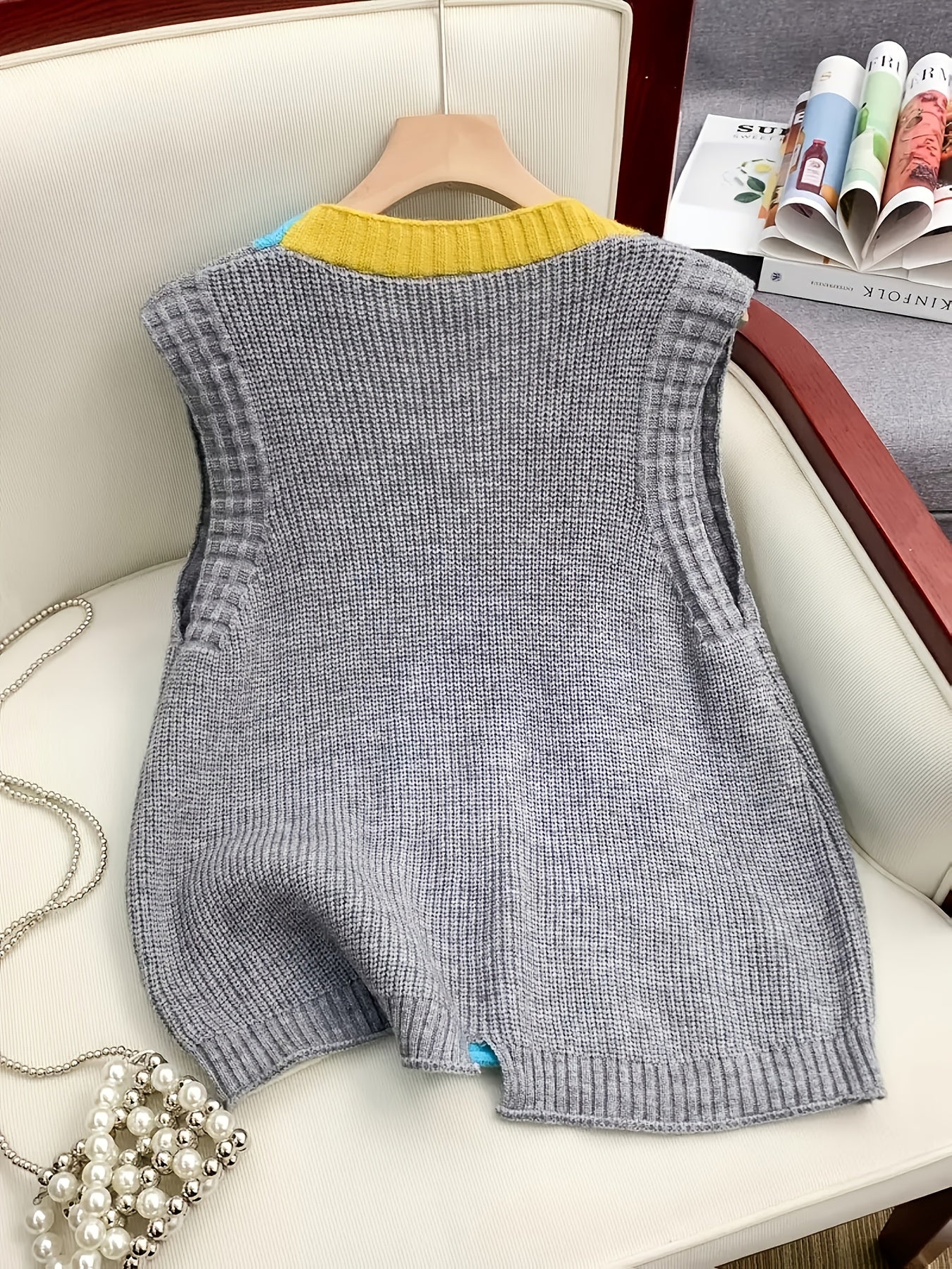 Women's Color Block V-Neck Knit Cardigan Vest - Stylish Loose Fit Sweater with Button Details, Acrylic Blend for Spring\u002FFall, Lightweight & Versatile Outerwear, Lightweight Cardigan