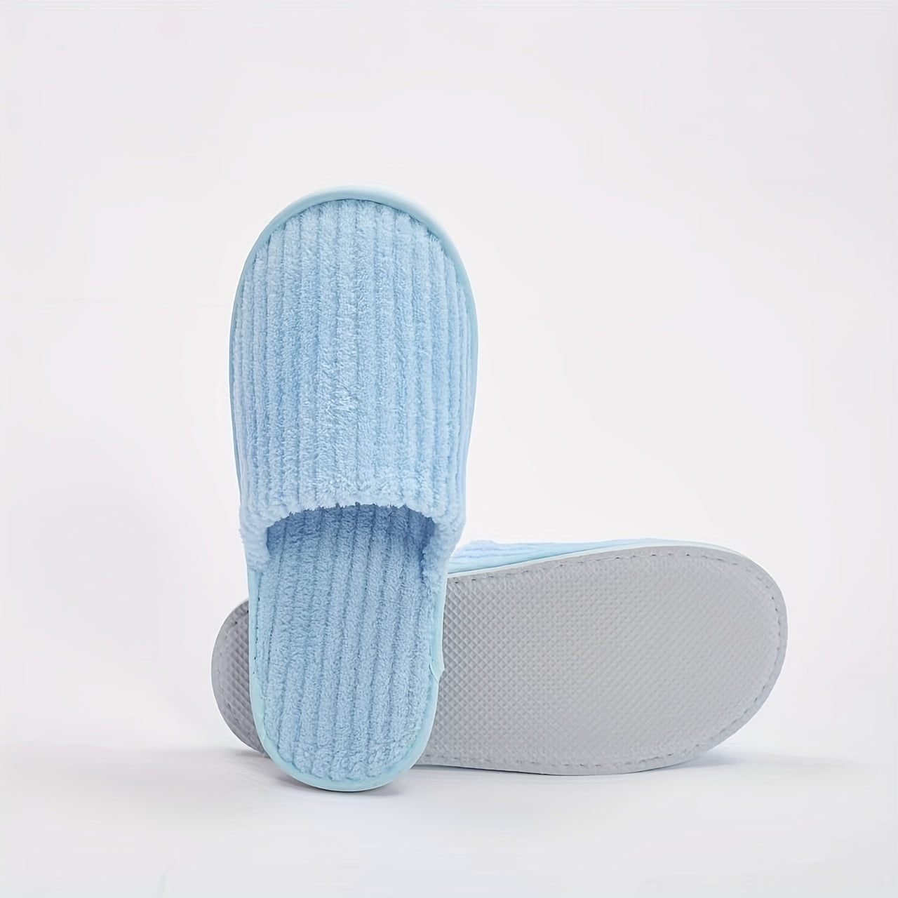 Disposable Coral Fleece Home Slippers, Non-Slip EVA Sole Soft Cozy Shoes, Round Toe Indoor Hotel & Guest Slippers