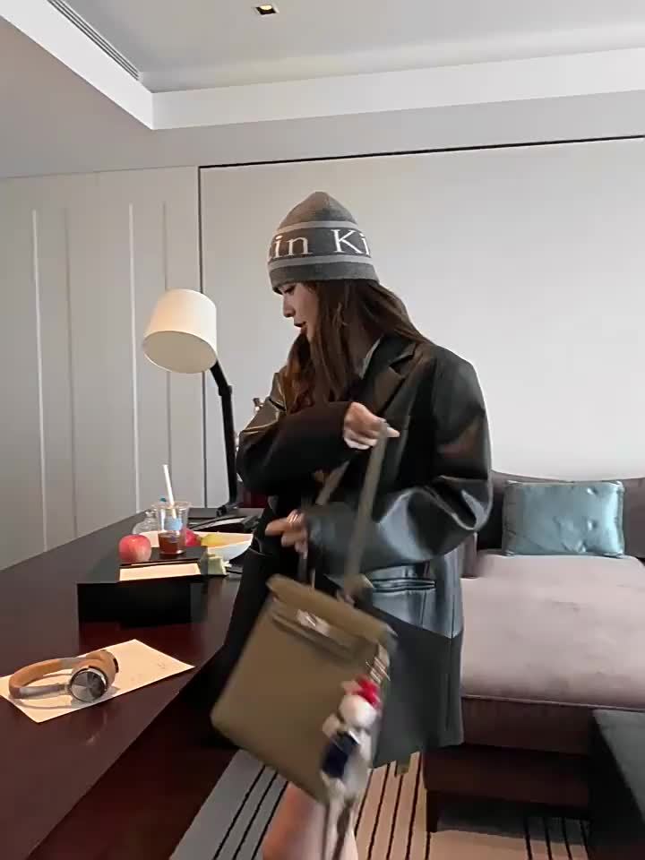 Women'S Stylish Black and White Checkered Blazer - Elegant Non-Stretch Polyester Fabric, Long Sleeve, Single Button Closure, Perfect for Casual & Formal Occasions, Casual Attire|Checkered Blazer|Polyester Blazer