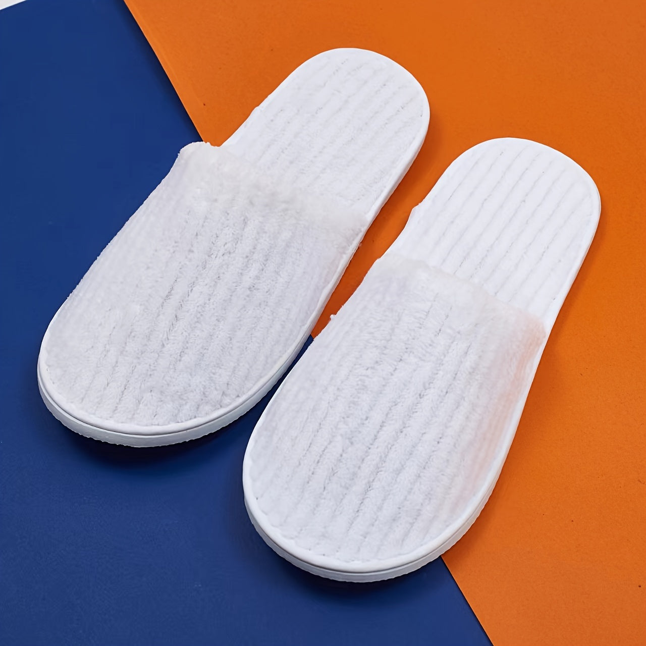 Disposable Coral Fleece Home Slippers, Non-Slip EVA Sole Soft Cozy Shoes, Round Toe Indoor Hotel & Guest Slippers