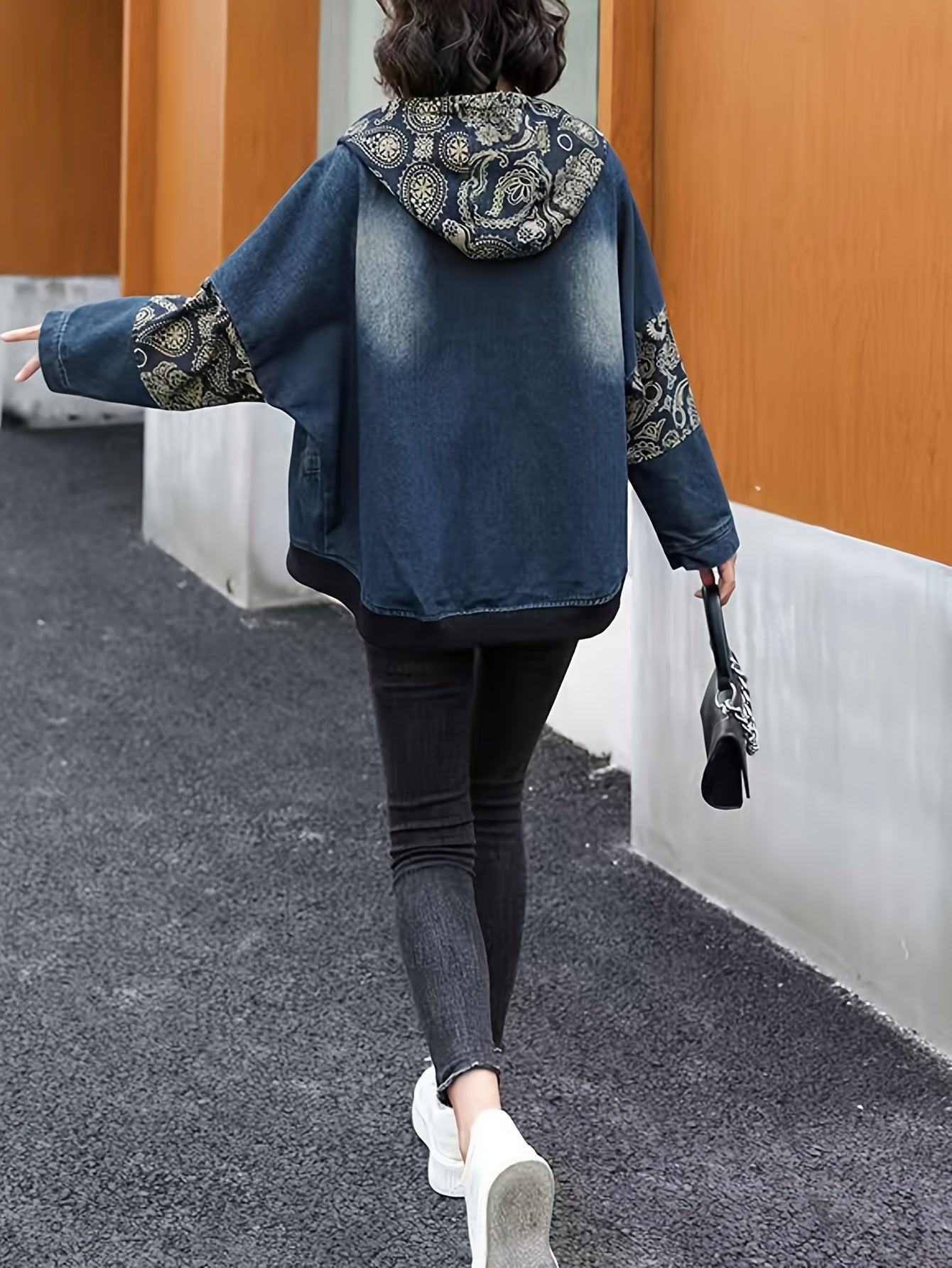 Women'S Vintage-Inspired Denim Jacket with Geometric Pattern and Zipper Detail - Casual Loose Fit, Zip-Up Hooded Jacket for Spring and Fall, Casual Jacket | Hooded Jacket | Decorative Patches