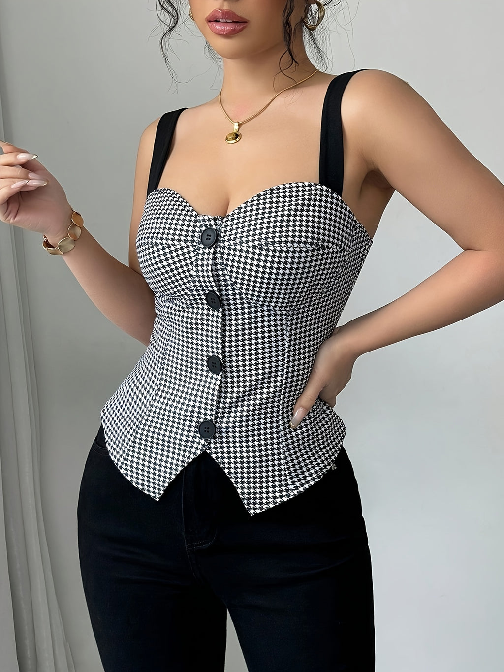 Chic Black & White Houndstooth Sleeveless Vest for Women - Adjustable Spaghetti Straps, V-Neckline, Single Row Buttons, Lightweight Polyester, Perfect for Spring, Summer & Fall Outfits, Stylish Layering Piece | Vneck Vest | Functional Design